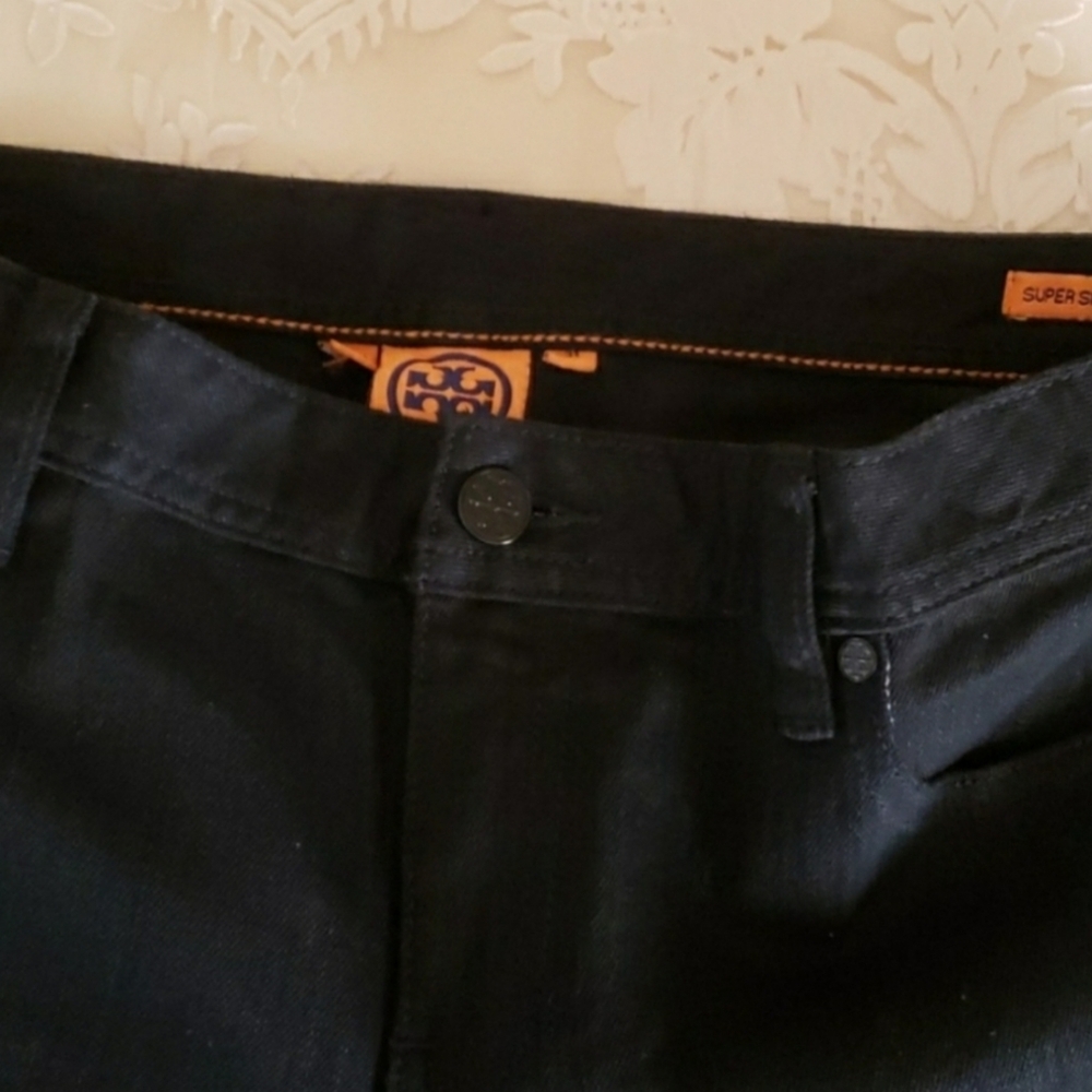 🖤🌷NWOT, TORY BURCH, Vlack, Flare Style Jeans, Size 31. - Picture 3 of 4